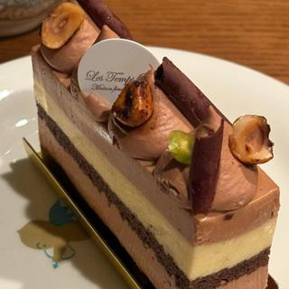 ピエモンテ(レタンプリュス （LES TEMPS PLUS）)