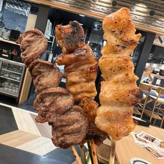 ぼんじり ハツ しろ串焼 塩(竹乃屋 福岡空港店)