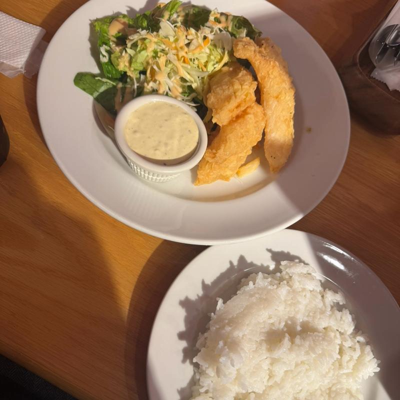 フィッシュランチ(HOOTERS GINZA)