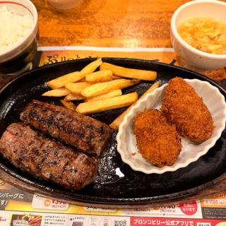 ハンバーグと牡蠣フライ(ステーキハウス ブロンコビリー南行徳店)