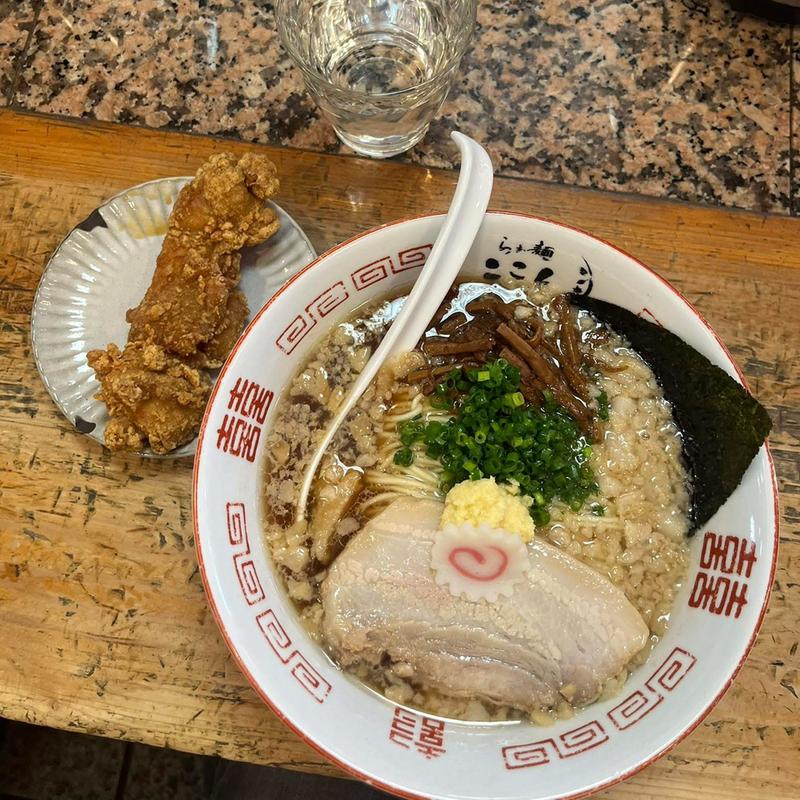 背脂豚中華そば 生姜 唐揚げ1個(らぁ麺 ここん)