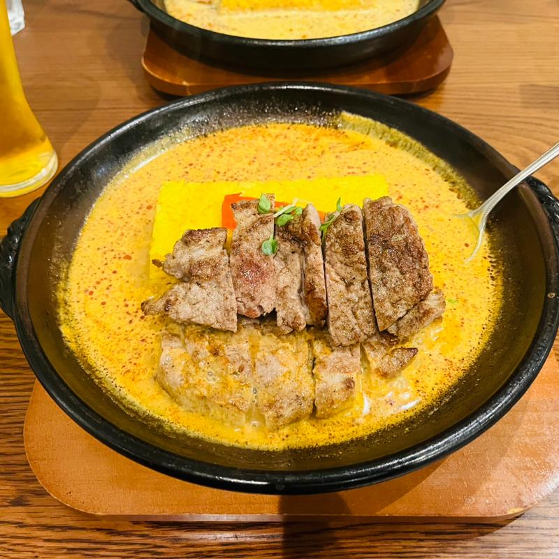 豚肩ロースステーキカレー(Ｒスリランカ中洲川端店)