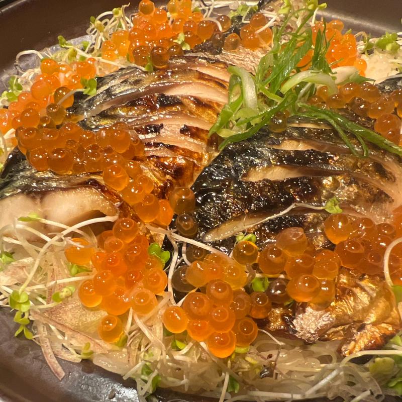 いくらと秋刀魚の土鍋ご飯(和食ごしき)