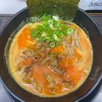 もつ辛豚骨ラーメン