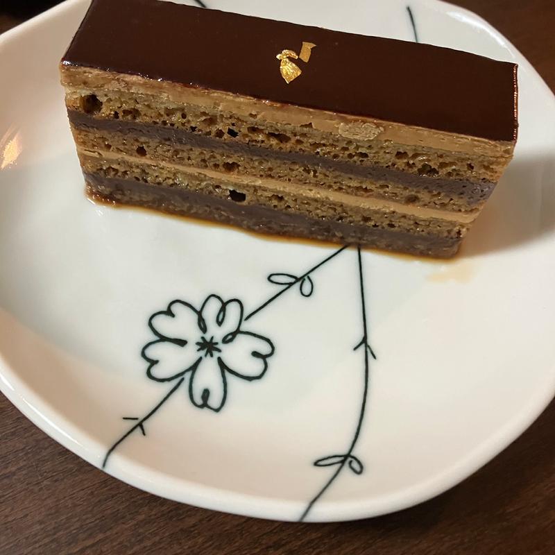 オペラ(Patisserie Porte Bonheur)