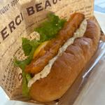 自家製タルタルソースのエビカツドック