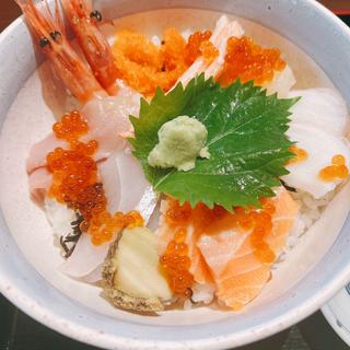 海鮮丼- 海(おけしょう鮮魚 海中苑駅前店)