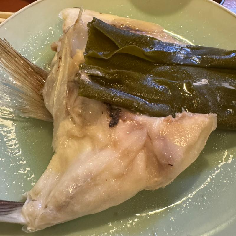 真鯛かぶと酒蒸し(千成寿司 玉姓町支店 )