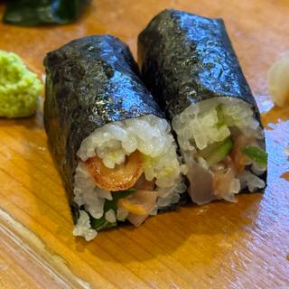 赤貝ひもときゅうりの巻き寿司(千成寿司 玉姓町支店 )