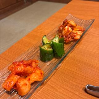 キムチ盛合せ(焼肉串ひろ本舗)