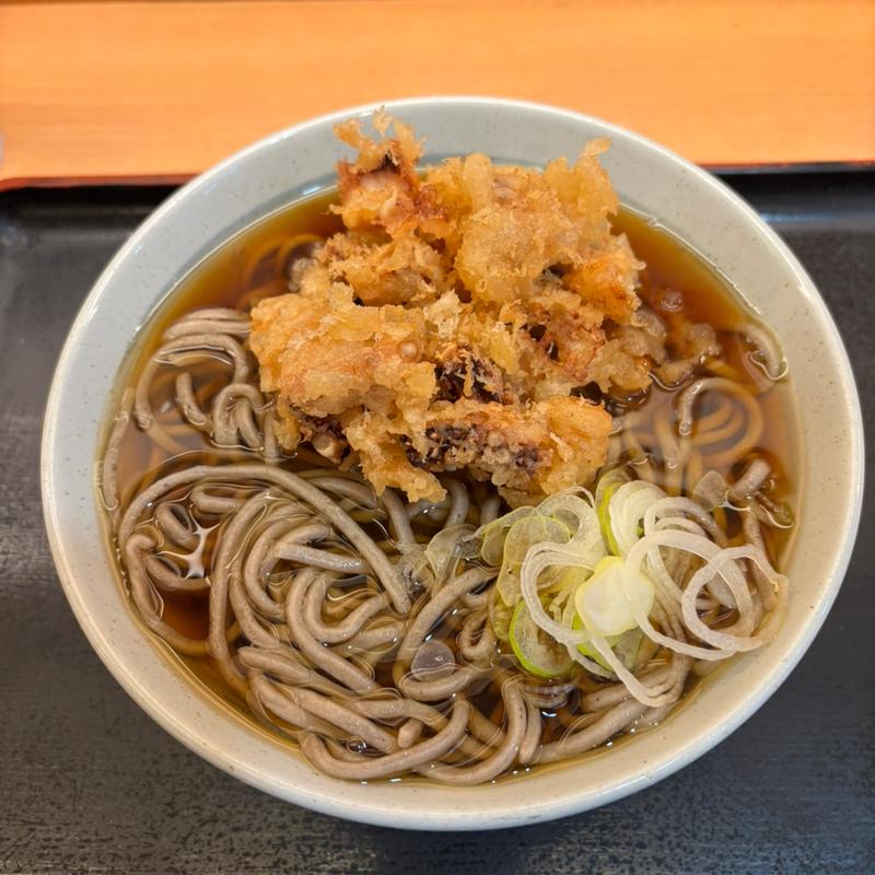 ゲソ天そば(かのや 新宿東南口店 - 生そば・讃岐うどん)