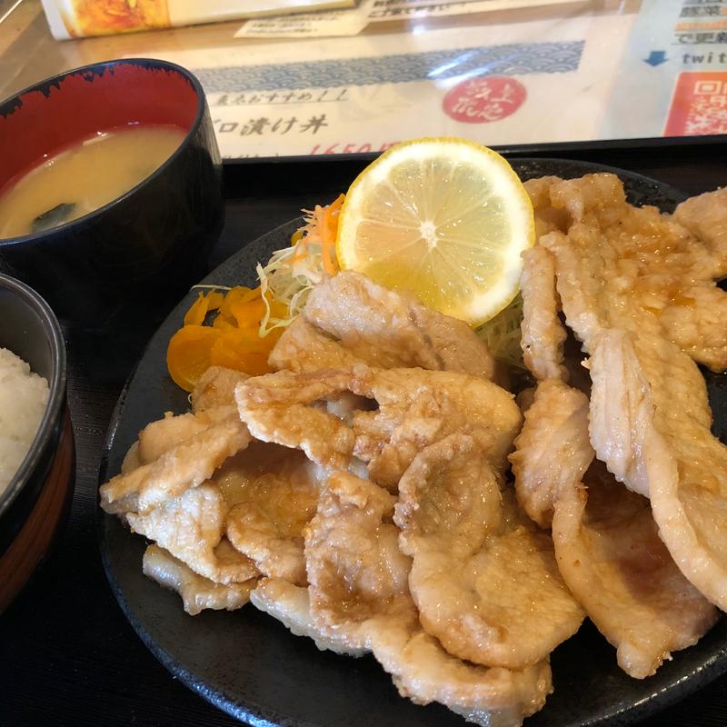 しょうが焼き定食(豚菜)