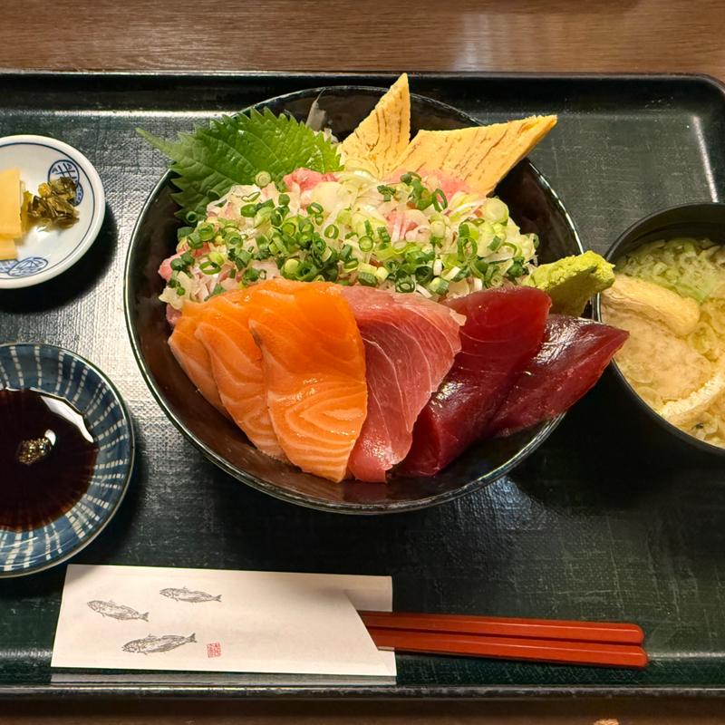 三色丼(人形町 きくすい)