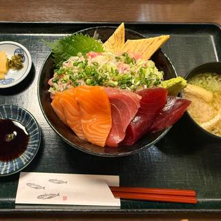 三色丼(人形町 きくすい)