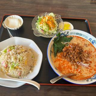 じじい炒飯 担々麺定食