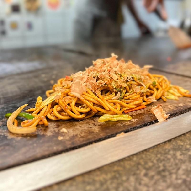 カレー焼そば(びっくりお好み焼き まるみ )