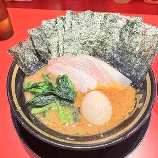 とらきちラーメン(とらきち家)