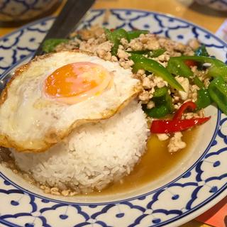ガパオライス(タイ料理レストラン ナムチャイ所沢)