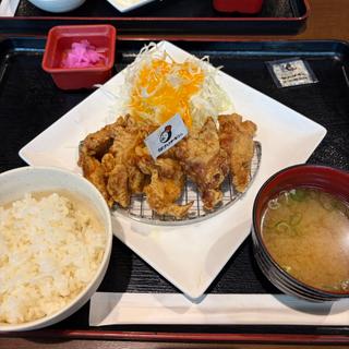 金賞からあげ定食(並)