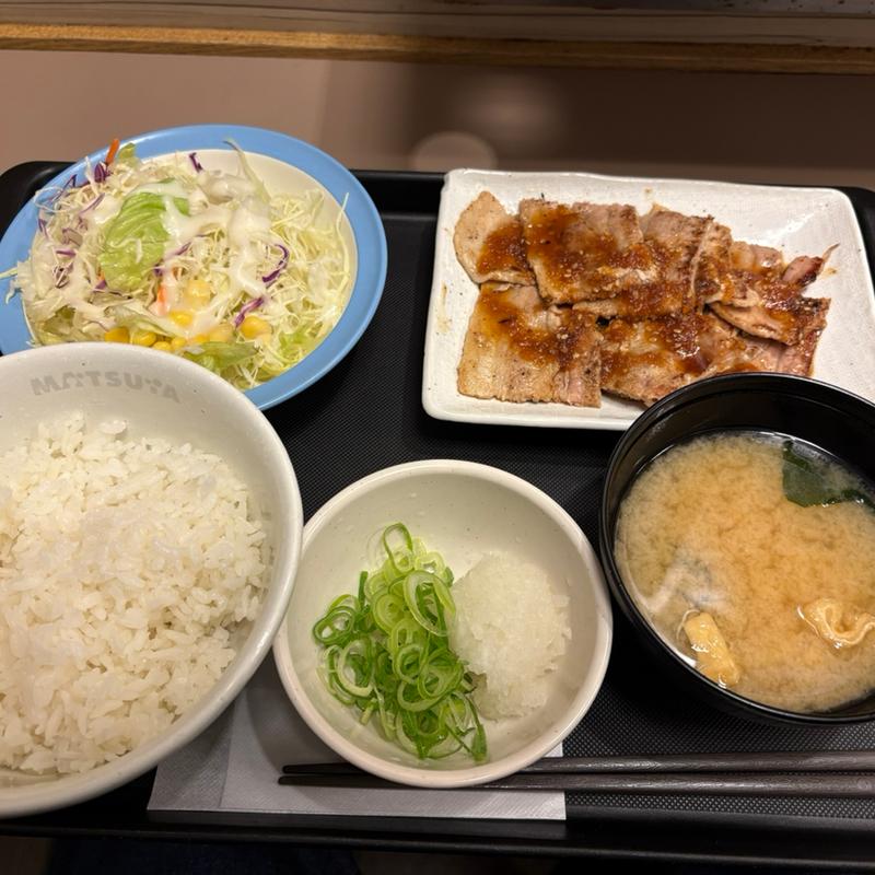 厚切り豚焼き肉定食(松屋 赤坂店 )