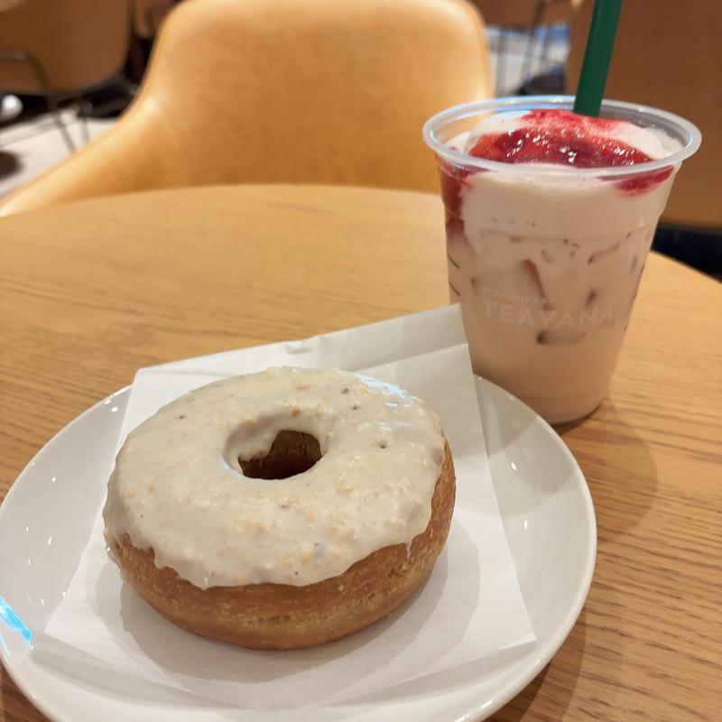 レッドラズベリー&ジョイフルメドレーム 一スティー ラテ(スターバックス コーヒー イオンモール堺北花田ウェルカムコート店（スターバックス ティー & カフェ）)