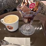 プレミアムパフェKitKat(サンマルクカフェ ニトリモール枚方店)