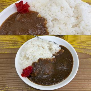 牛すじカレー (麺とのセット)(ほうき屋・らーめん)