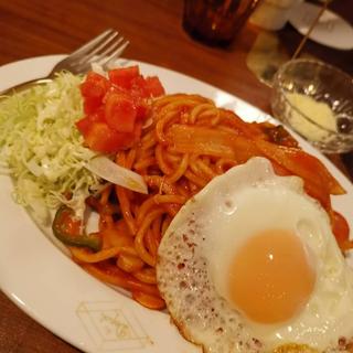 ベーコンエッグナポリタン(DEPOT デポ)