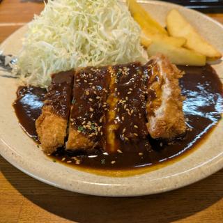 三元豚モッツァレラチーズ入りデミかつ膳(平田牧場 とんや 酒田店 )