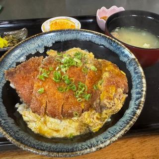 カツ丼(鯨波 - Geiha)