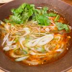 麻辣フォー(餃子といえば芭莉龍（バリロン）)