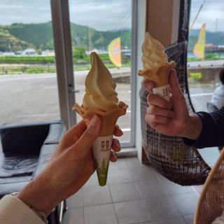 卵卵ソフトクリーム(卵卵ふわぁ〜む 本店)