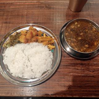 たっぷり野菜と豚キーマ