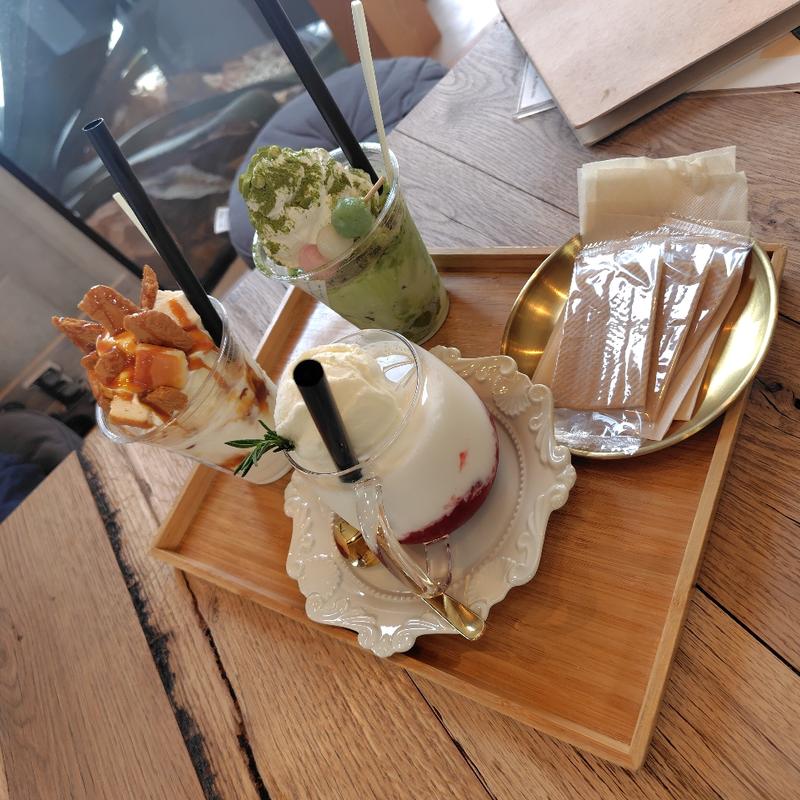 (kitchen&cafe GARE GARE)