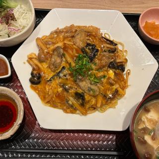 牡蠣の酸辣あんかけ焼きそば定食(大戸屋ごはん処 横浜緑園都市店)