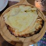 チーズナン(インド料理スーリヤ)