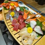 刺し身盛り合わせ