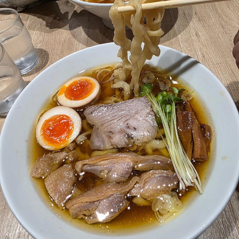 味玉中華そば( 手打 親鶏中華そば 綾川)