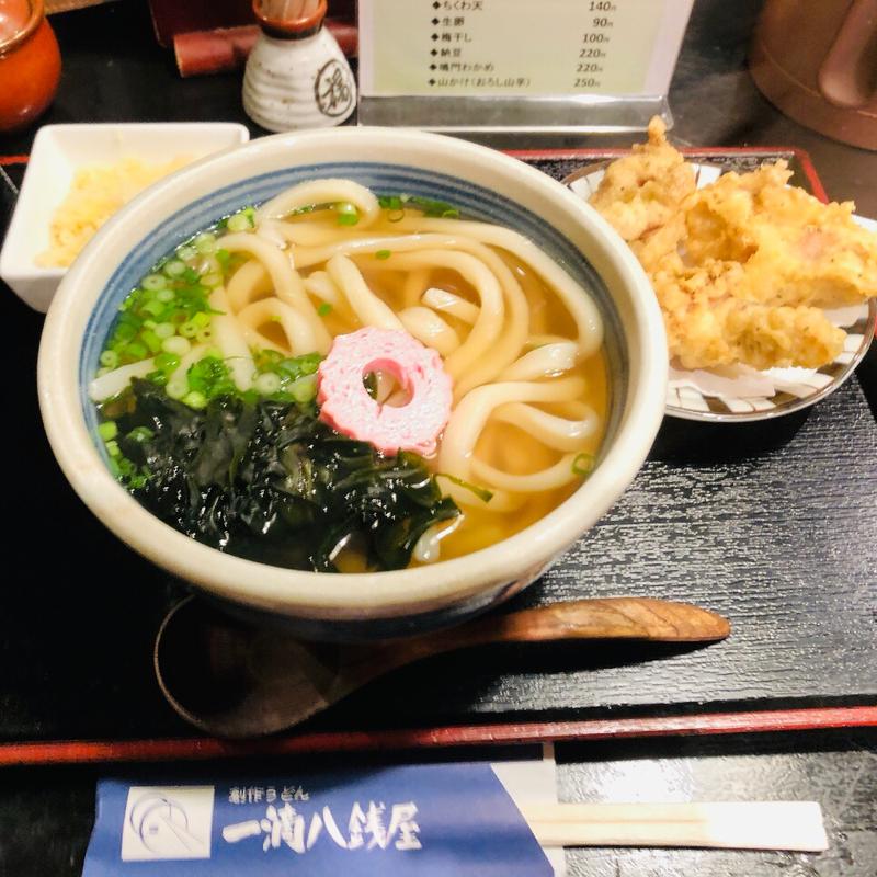 かしわ天うどん(一滴八銭屋 新宿本店 （いってきはっせんや）)