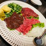 久留米産馬刺四種盛（赤身、ヒレ、ハツ、レバー）(剛呑)