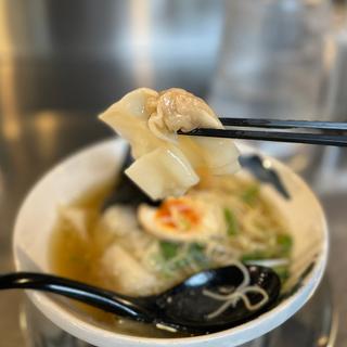 雲呑ラーメン  塩味(ZUND-BAR)