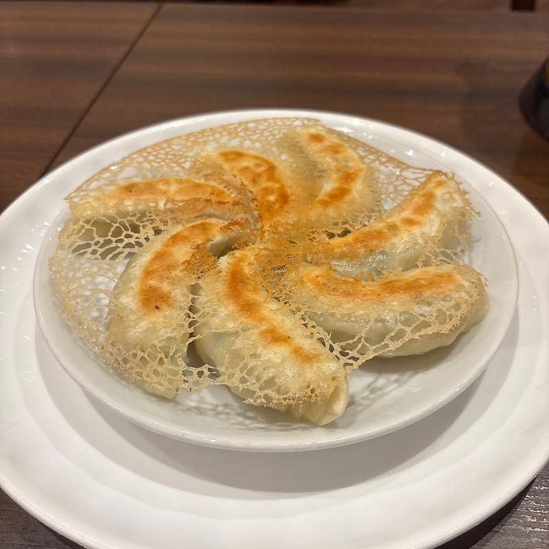 羽付き餃子（7個）(紅福酒家 ベニバナウォーク桶川店)