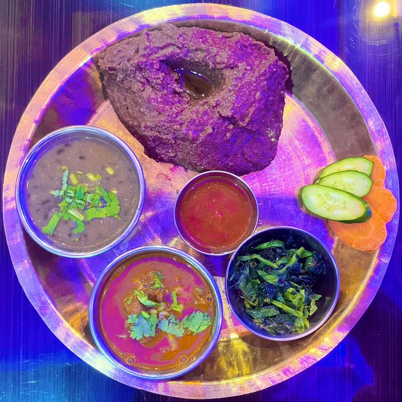 ディドセット（ナリパイゴ）(ポカラグルンキッチン)