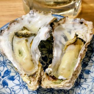 蒸し牡蠣(貝 刺身専門店 しらはら 関内)