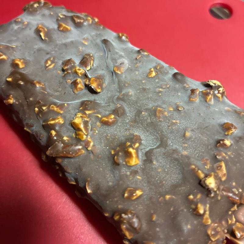 ぎっしりたっぷりアーモンドバー(ファミリーマート 札幌北２条西３丁目店)