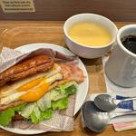 クロワッサンベーコンエッグサンド セット(志津屋 山科三条店 )