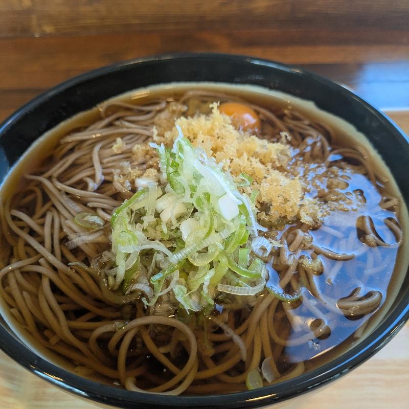 月見そば（温）(立喰そば一休)