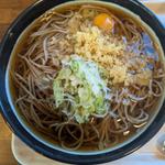 月見そば（温）(立喰そば一休)