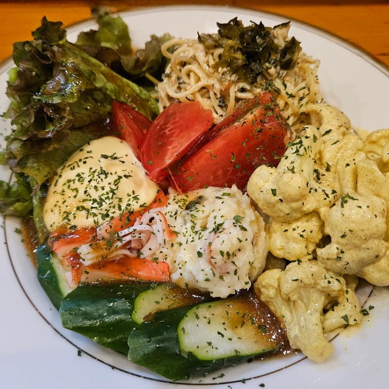 ポテサラ・マカサラ・スパサラのトリプルサラダコンボ(須賀乃湯)