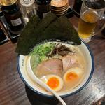のりと半熟たまごラーメン(麺の坊　砦)